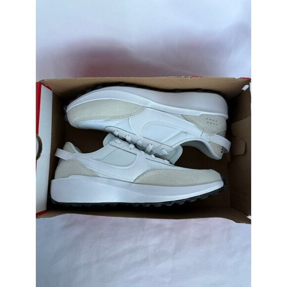 * 10 WOMEN'S NIKE WAFFLE DEBUT DH9523-100 WHITE BLACK RUNNING SNEAKERS - Picture 7 of 7